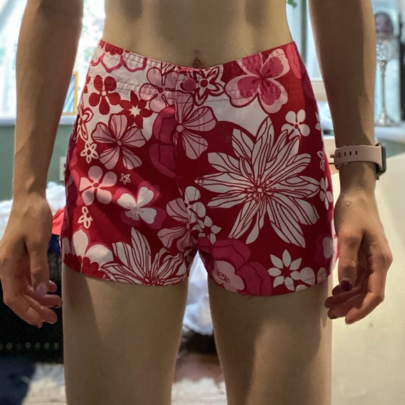 Floral print high waisted shorts - Picture 2 of 2